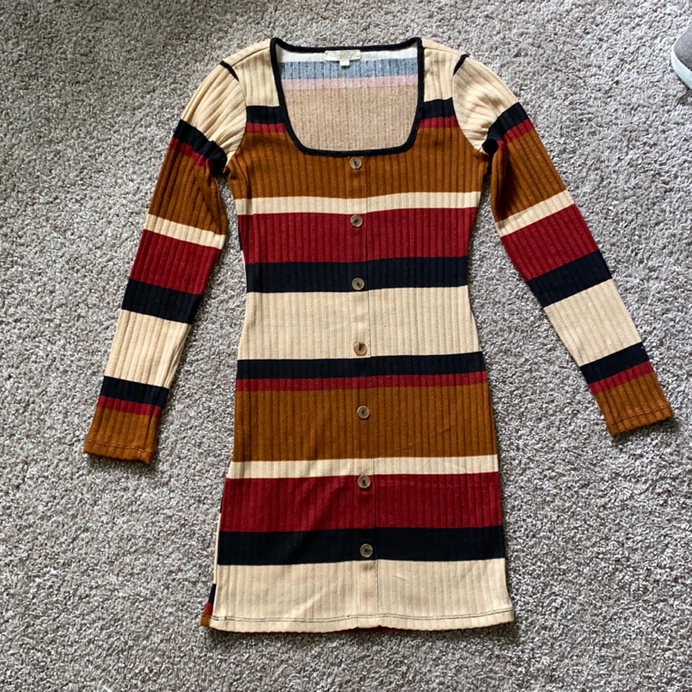 Fitted Button-down Dress | Size SMALL